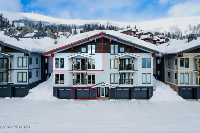 $1,595,000 | 125 Crystal Springs Road, Unit 202, Sandpoint, ID 83864