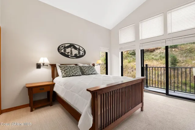 $1,595,000 | 125 Crystal Springs Road, Unit 202, Sandpoint, ID 83864