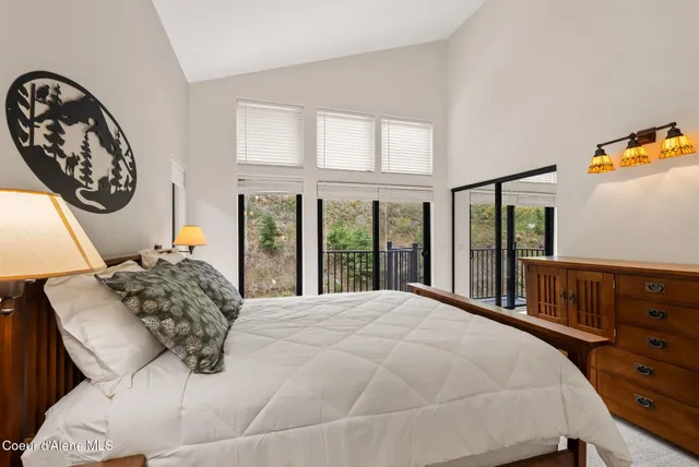 $1,595,000 | 125 Crystal Springs Road, Unit 202, Sandpoint, ID 83864