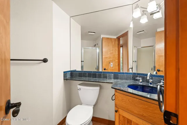 $1,595,000 | 125 Crystal Springs Road, Unit 202, Sandpoint, ID 83864