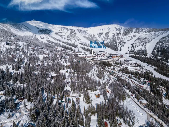 $1,595,000 | 125 Crystal Springs Road, Unit 202, Sandpoint, ID 83864