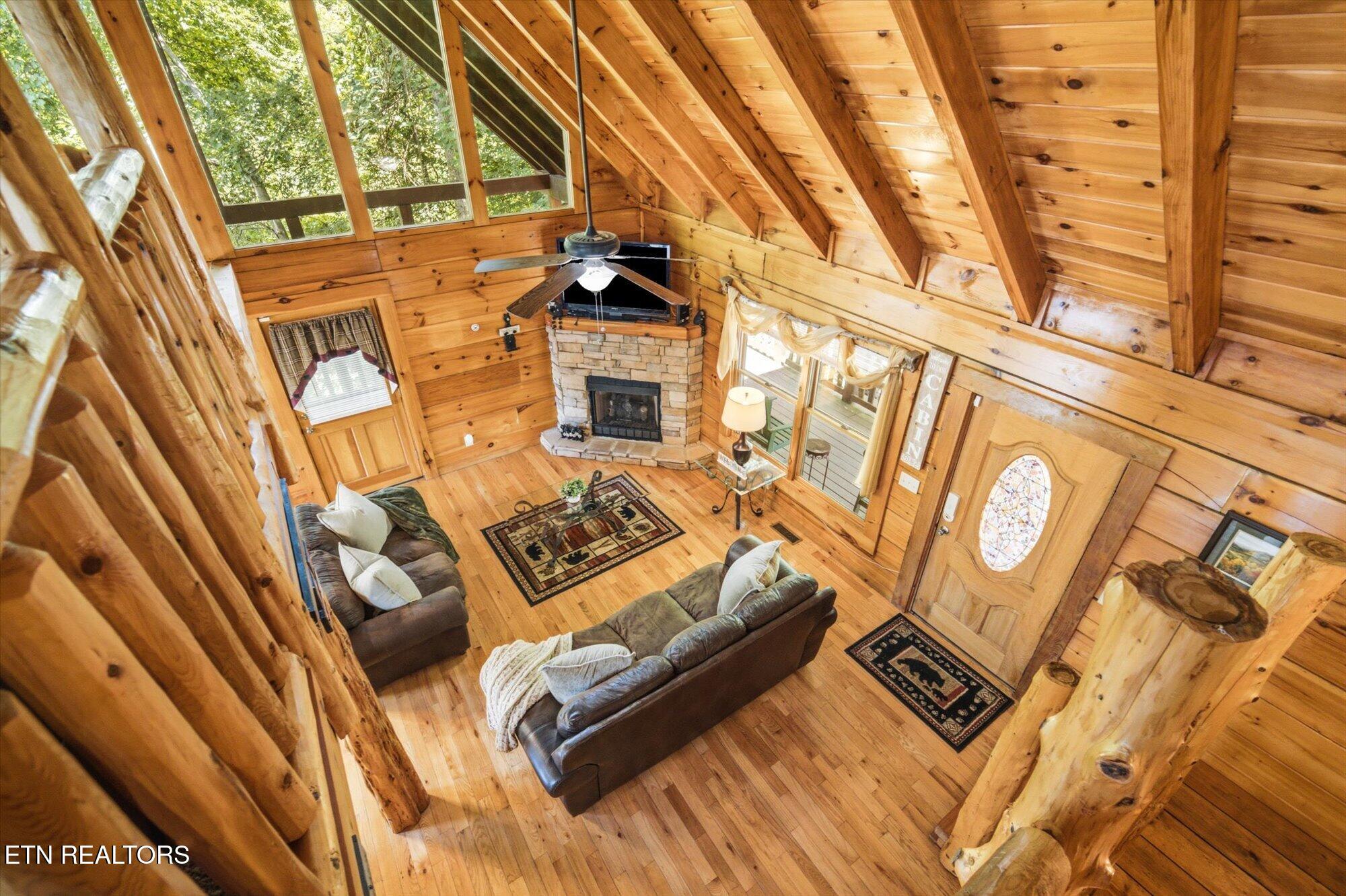 2606 Tree Top Way Pigeon Forge, TN 37863 - Photo 12 of 38 12