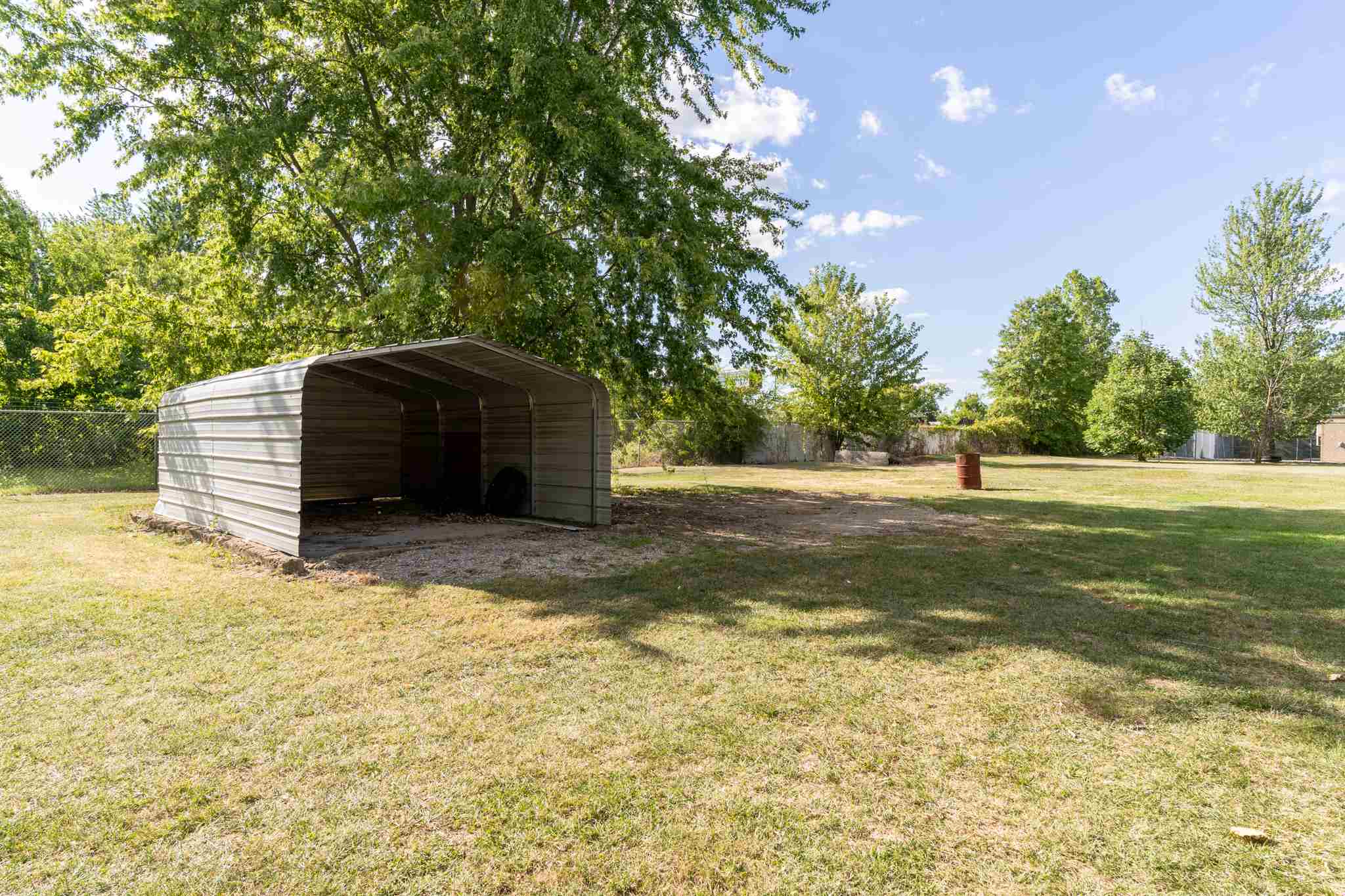 1524 Rabus Drive Fort Wayne, IN 46825 - Photo 12 of 27