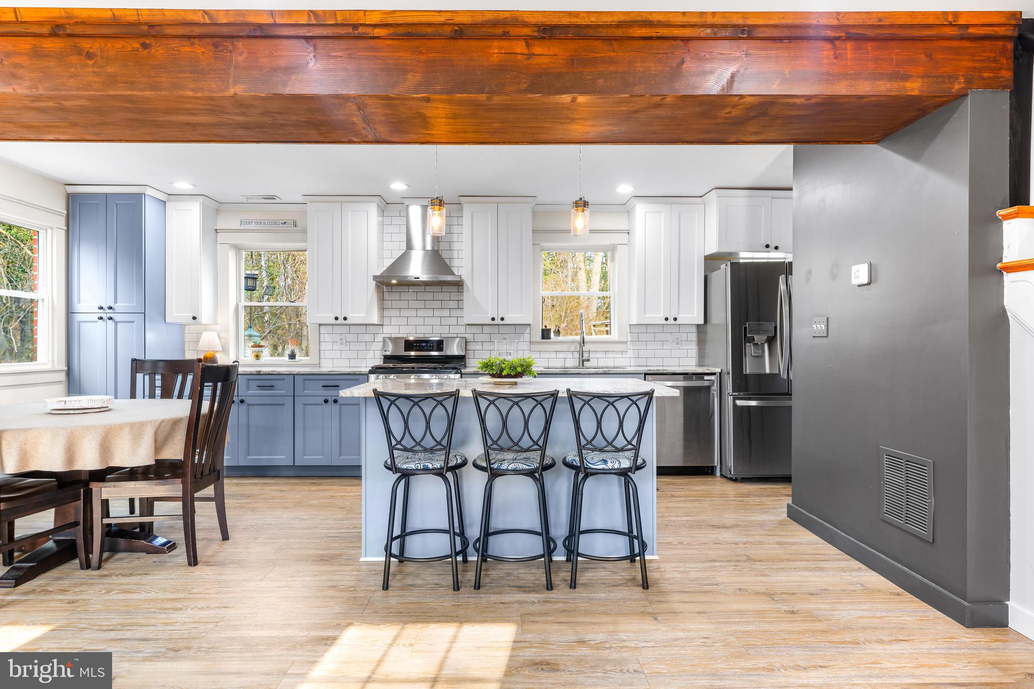 6204 Ebenezer Road Middle River, MD 21220 - Photo 9 of 70