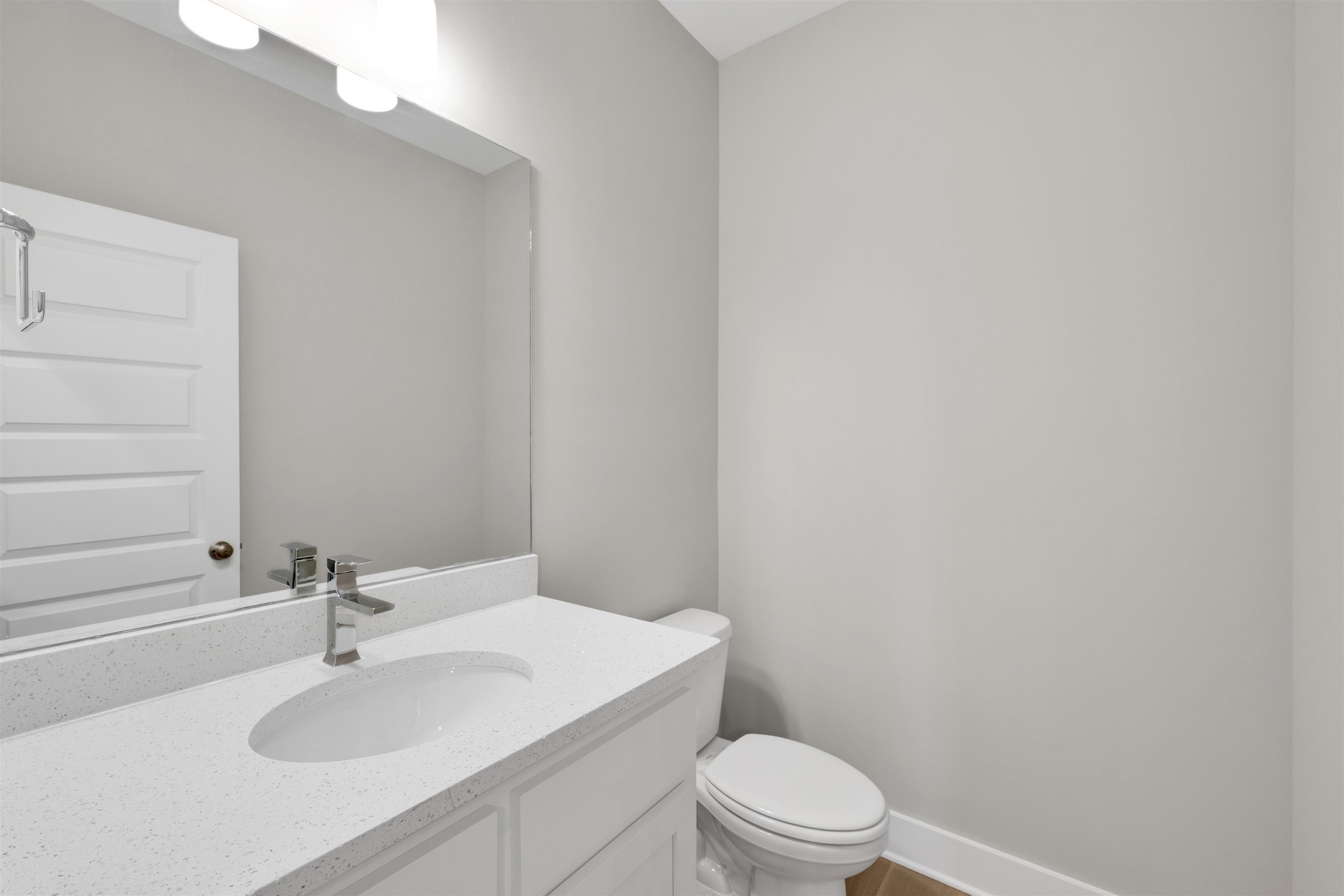 393 Scarlett Avenue Fairhope, AL 36532 - Photo 6 of 27 Bathroom