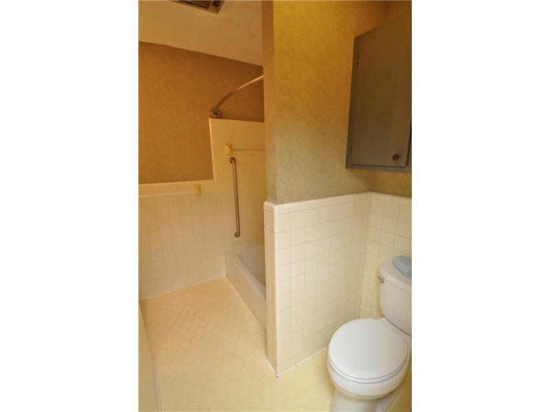 719 Haring Road Metairie, LA 70001 - Photo 16 of 18 Gallery Image 16