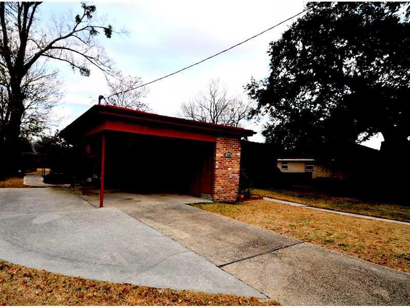 719 Haring Road Metairie, LA 70001 - Photo 3 of 18 Gallery Image 3