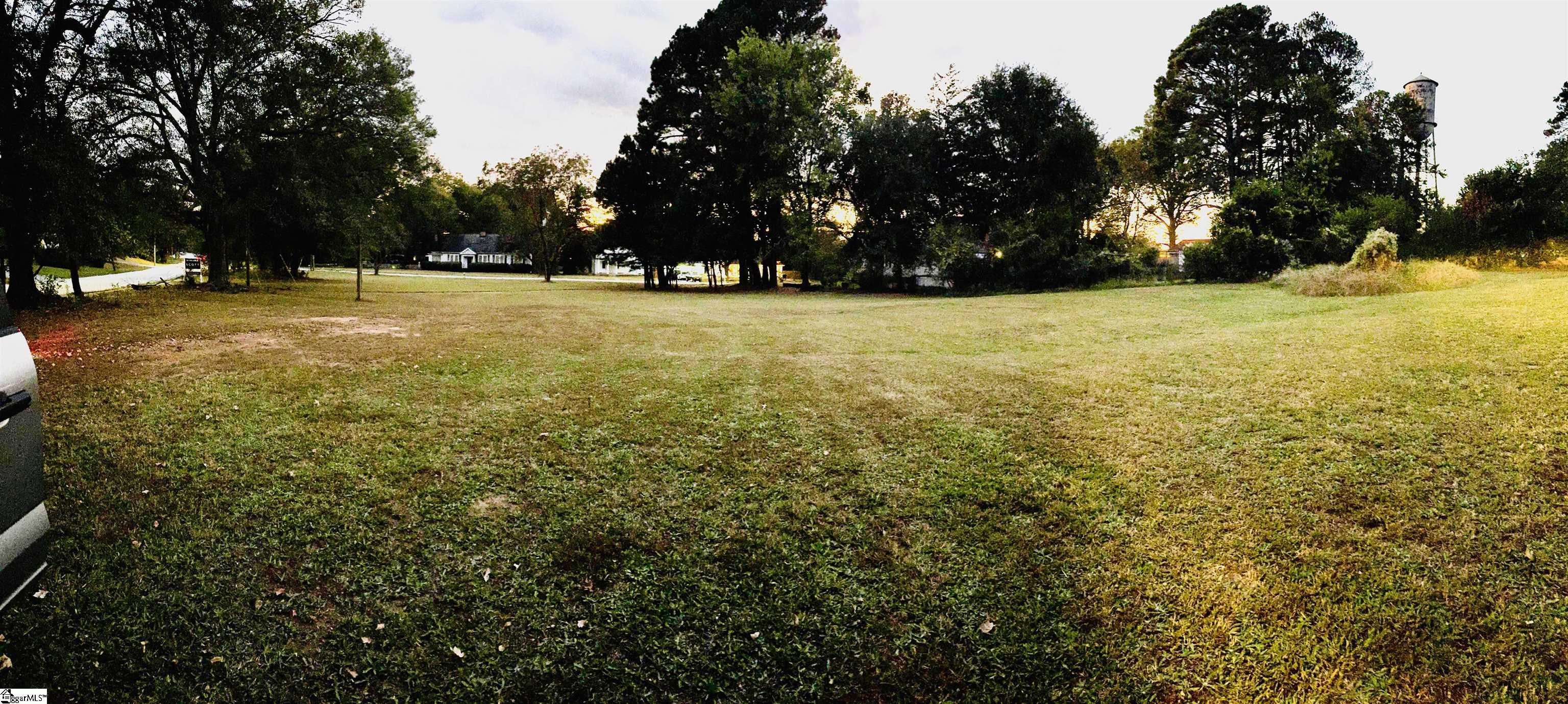 500 East Georgia Street Woodruff, SC 29388 - Photo 2 of 6