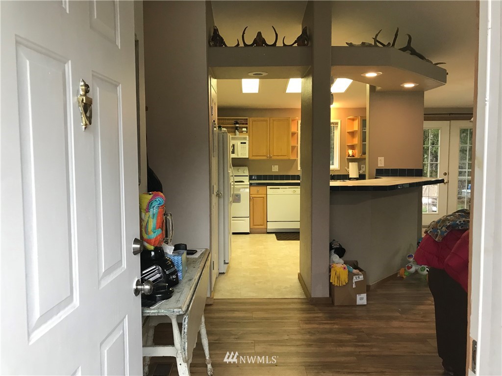 210 Cloquallum Road Elma, WA 98541 - Photo 10 of 13 Gallery Image 10