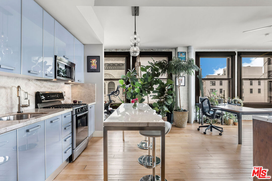 460 South Spring Street, Unit 1114 Los Angeles, CA 90013 - Photo 8 of 29 Gallery Image 8