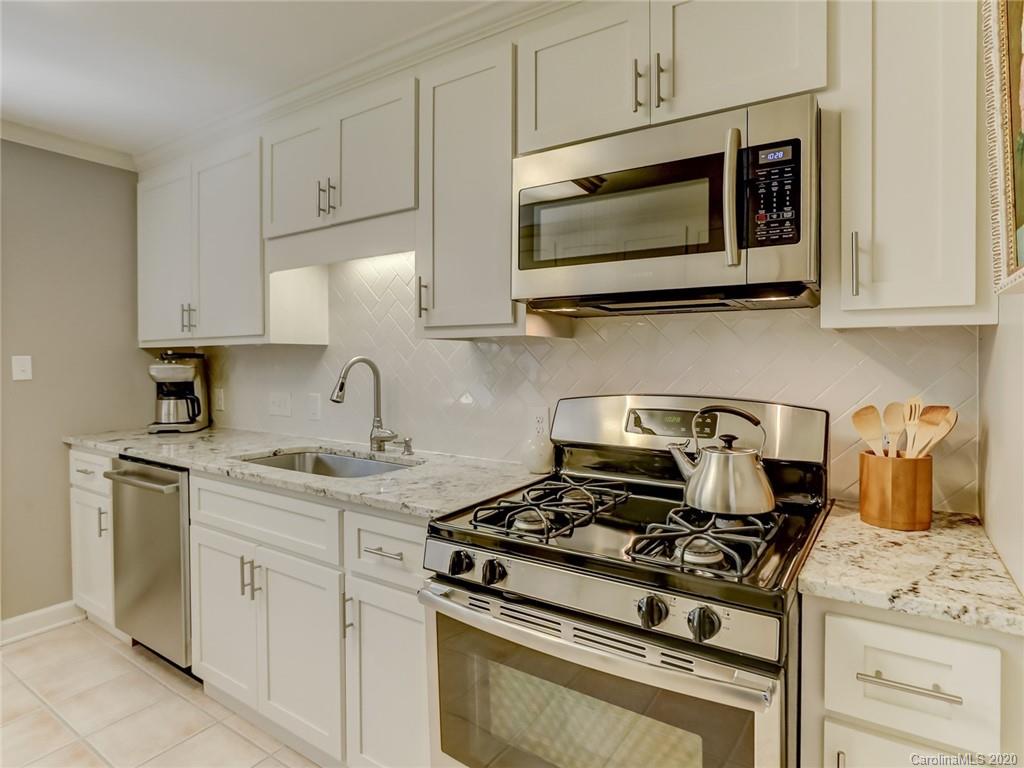 4621 Murrayhill Road Charlotte, NC 28209 - Photo 13 of 38 Gallery Image 13