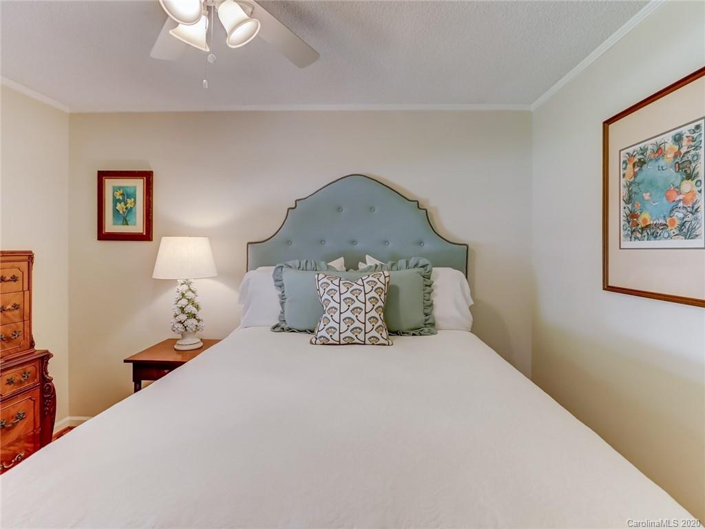4621 Murrayhill Road Charlotte, NC 28209 - Photo 27 of 38 Gallery Image 27