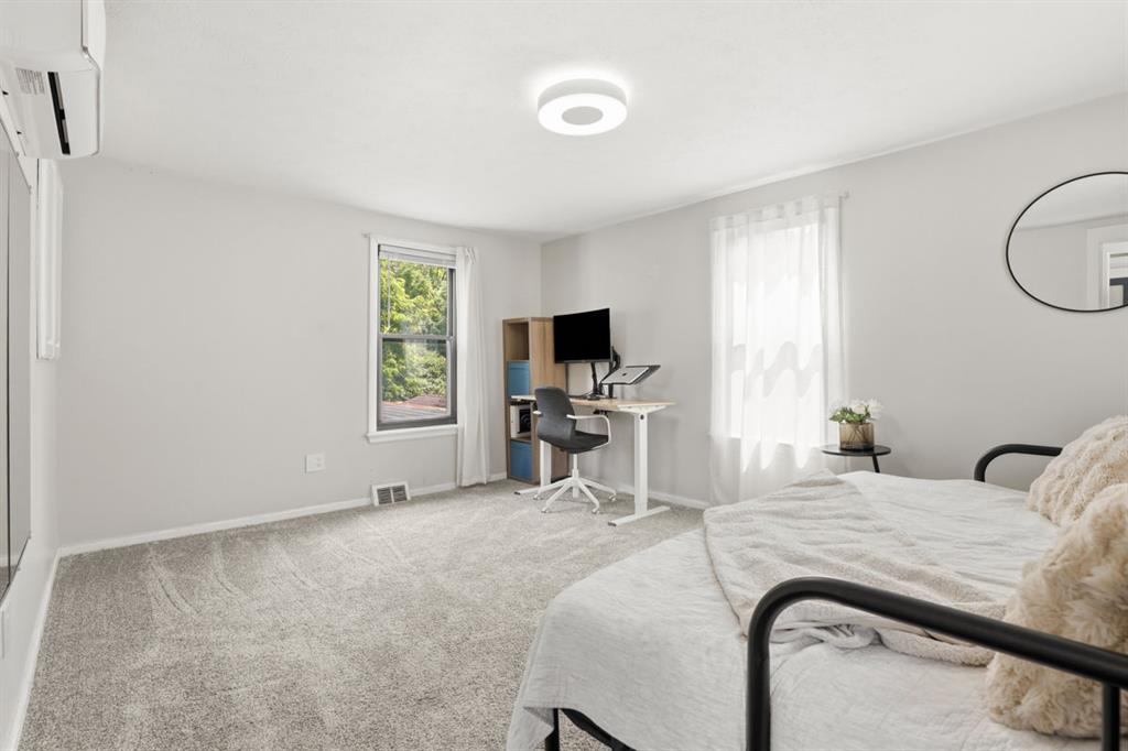 983 Becks Run Road Pittsburgh, PA 15210 - Photo 23 of 45 Gallery Image 23
