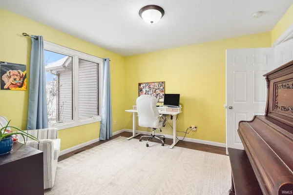 $389,900 | 2152 Heather Court, Warsaw, IN 46580