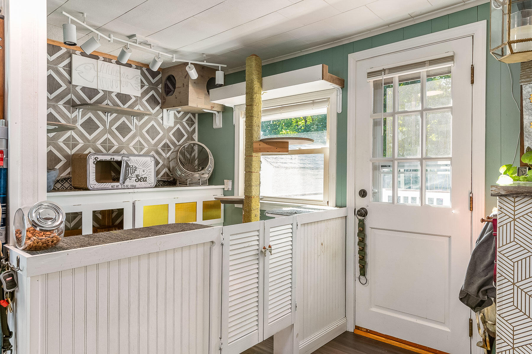 10 Mitchell Street Sanford, ME 04073 - Photo 14 of 29 Cat Area