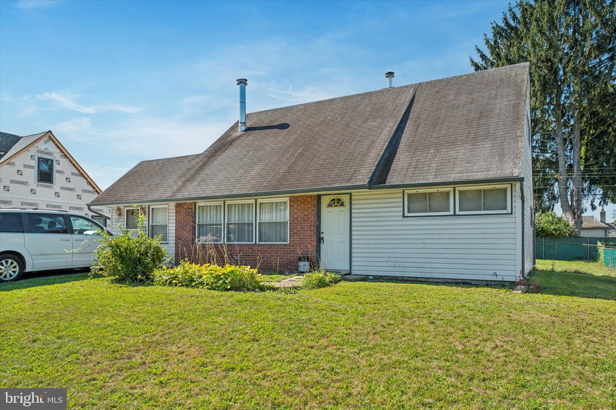 31 Quickset Road Levittown, PA 19057 - Photo 1 of 35 Gallery Image 1