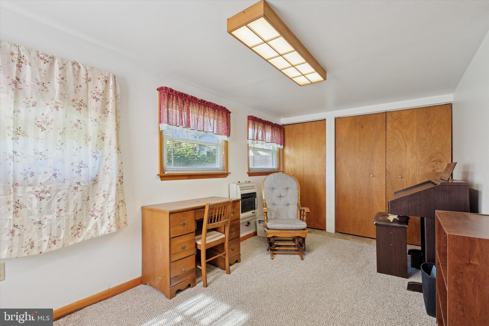 31 Quickset Road Levittown, PA 19057 - Photo 16 of 35 Gallery Image 16