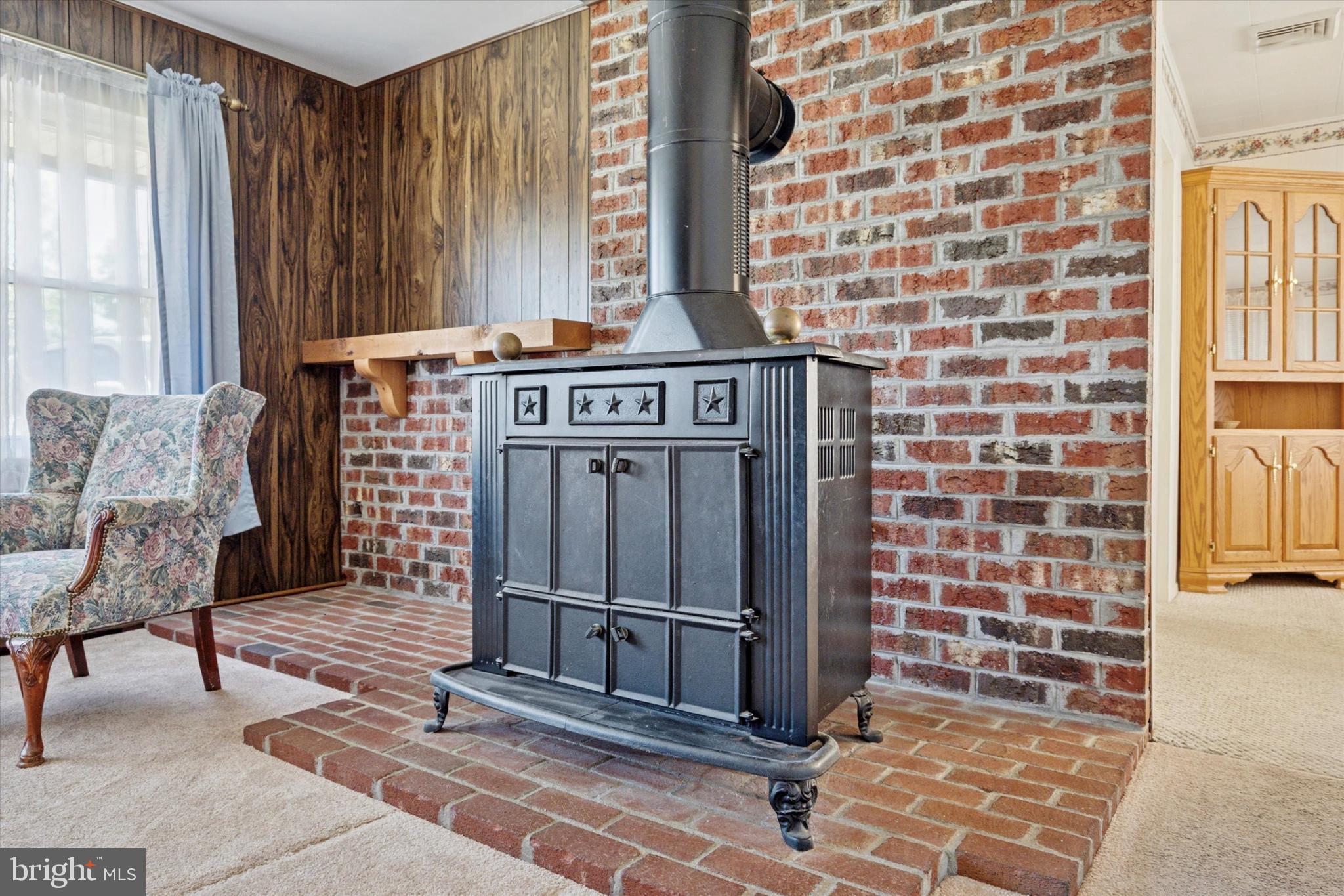 31 Quickset Road Levittown, PA 19057 - Photo 6 of 35 Gallery Image 6