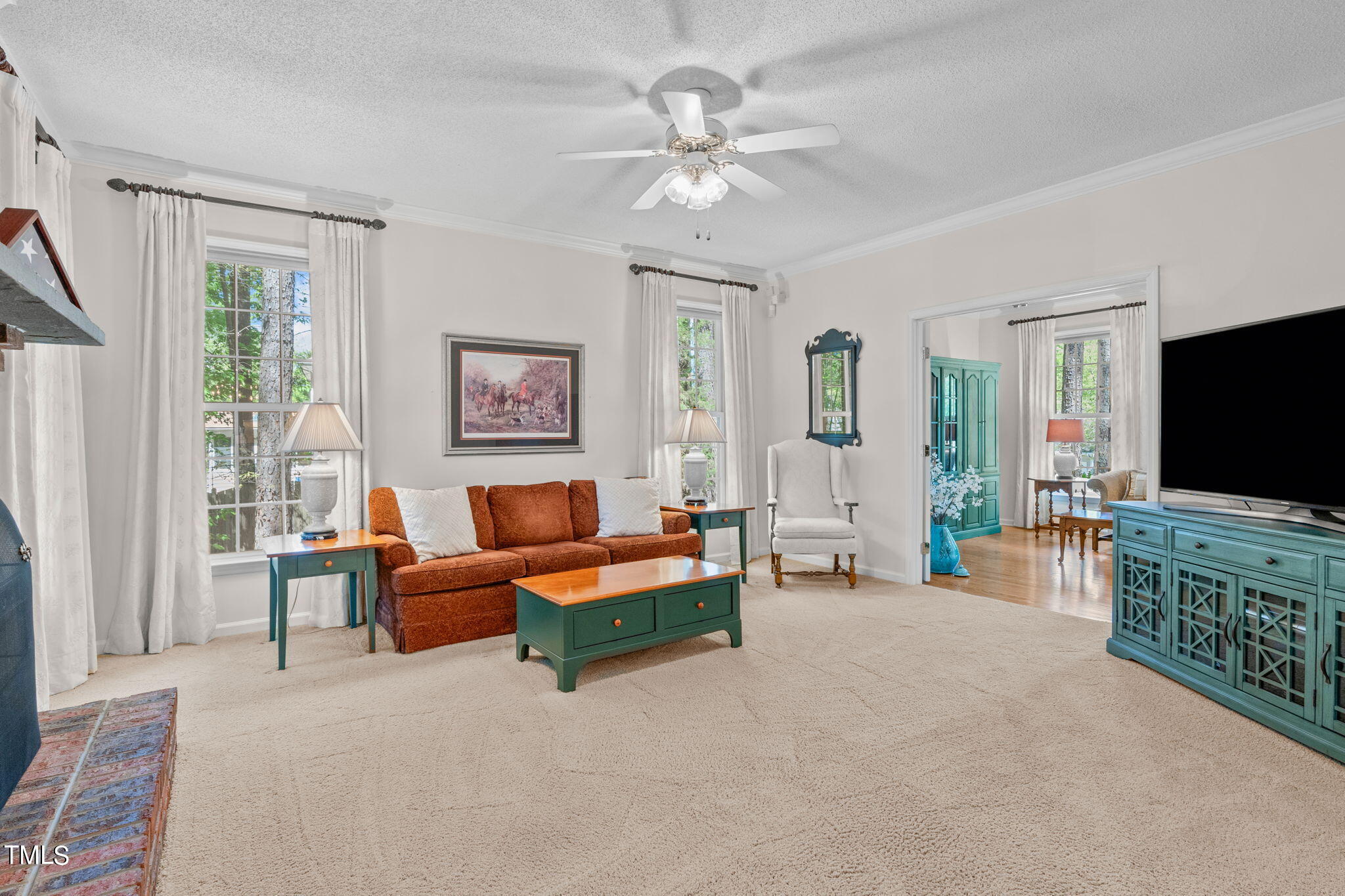 507 Heathridge Lane Cary, NC 27513 - Photo 12 of 42 Family Room