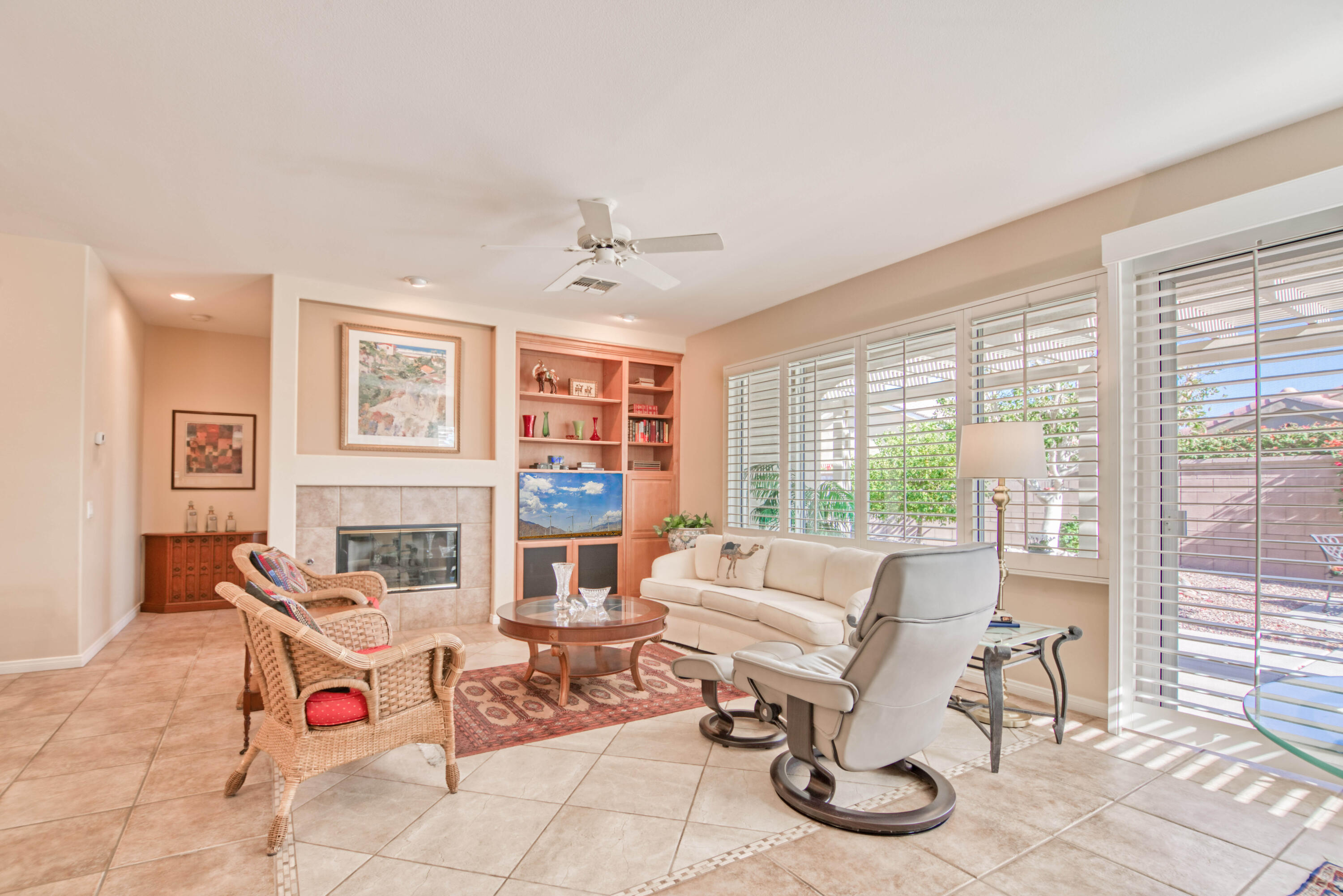 78728 Rainswept Way Palm Desert, CA 92211 - Photo 3 of 33 32