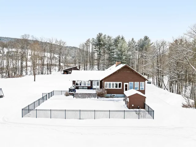 $699,000 | 63 Lovers Lane, Northfield, VT 05663