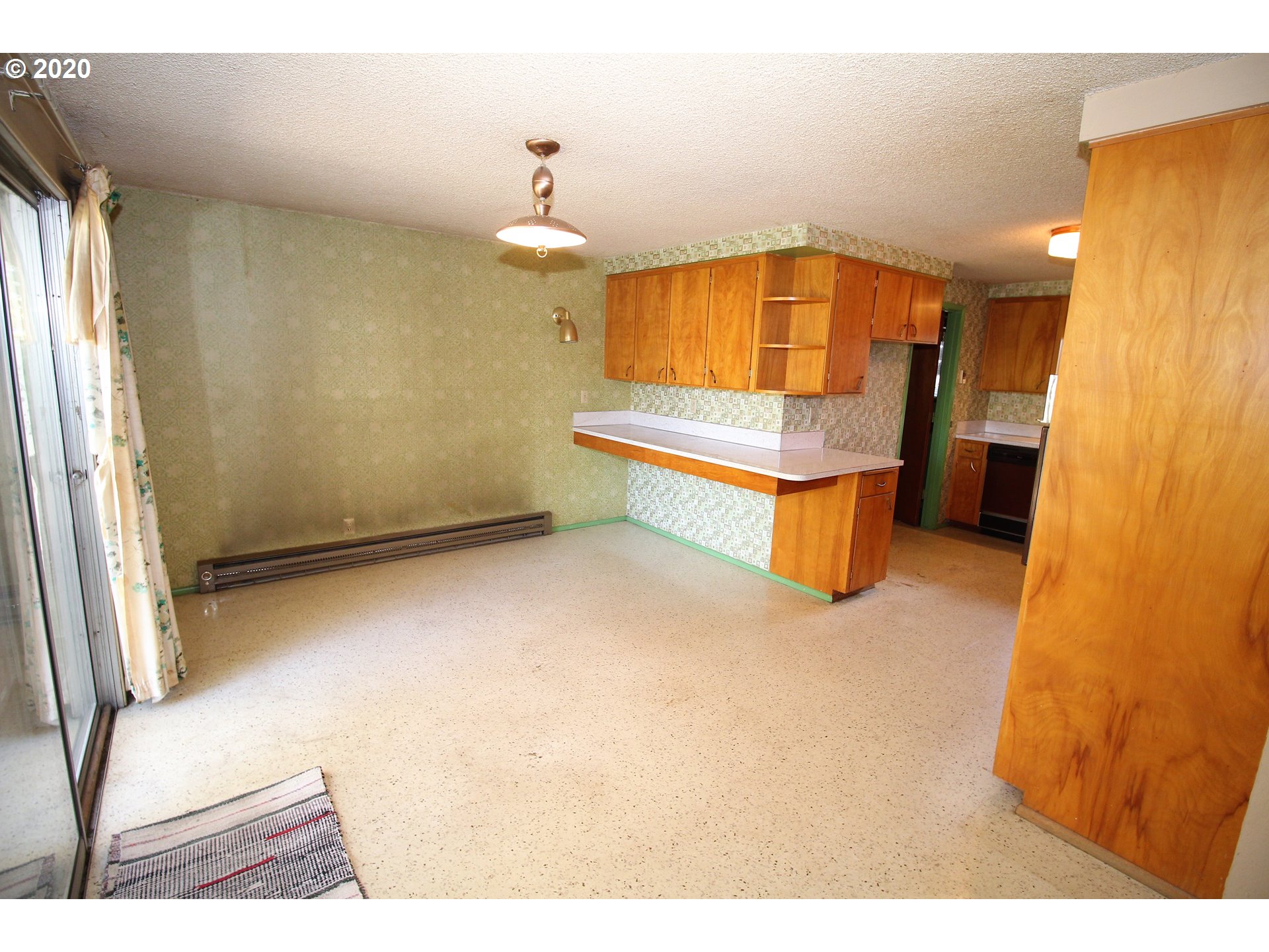 958 South 38th Street Springfield, OR 97478 - Photo 10 of 12