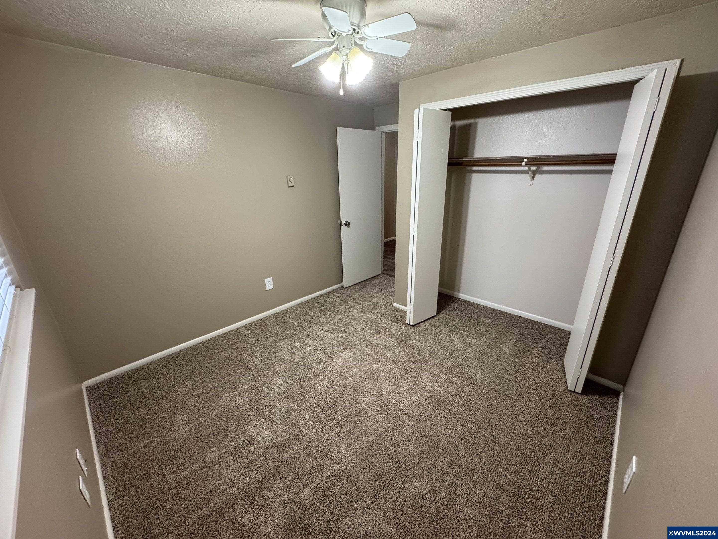 6090 Fircrest Street Southeast Salem, OR 97306 - Photo 20 of 45