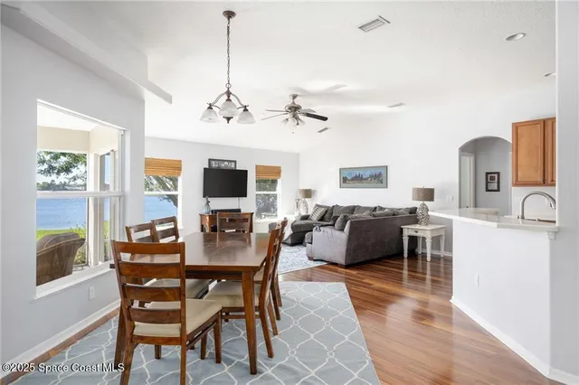 $3,300 | 935 Southlakes Way Southwest, Vero Beach, FL 32968