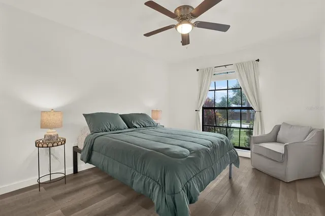 $455,000 | 1002 Oakridge Manor Drive, Brandon, FL 33511