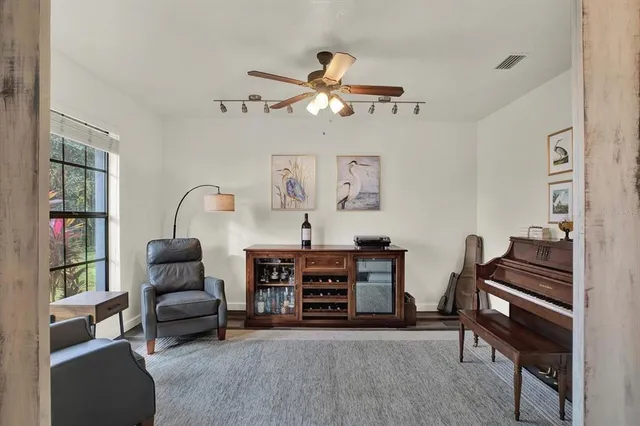 $455,000 | 1002 Oakridge Manor Drive, Brandon, FL 33511