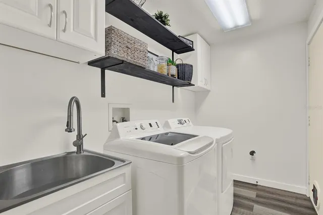 $455,000 | 1002 Oakridge Manor Drive, Brandon, FL 33511