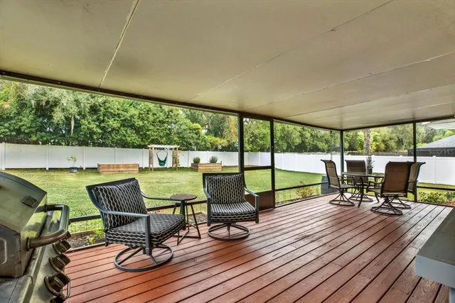 $455,000 | 1002 Oakridge Manor Drive, Brandon, FL 33511