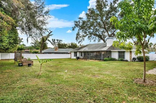 $455,000 | 1002 Oakridge Manor Drive, Brandon, FL 33511