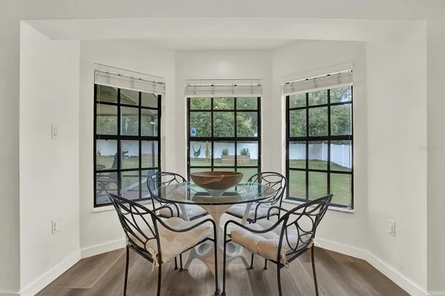 $455,000 | 1002 Oakridge Manor Drive, Brandon, FL 33511