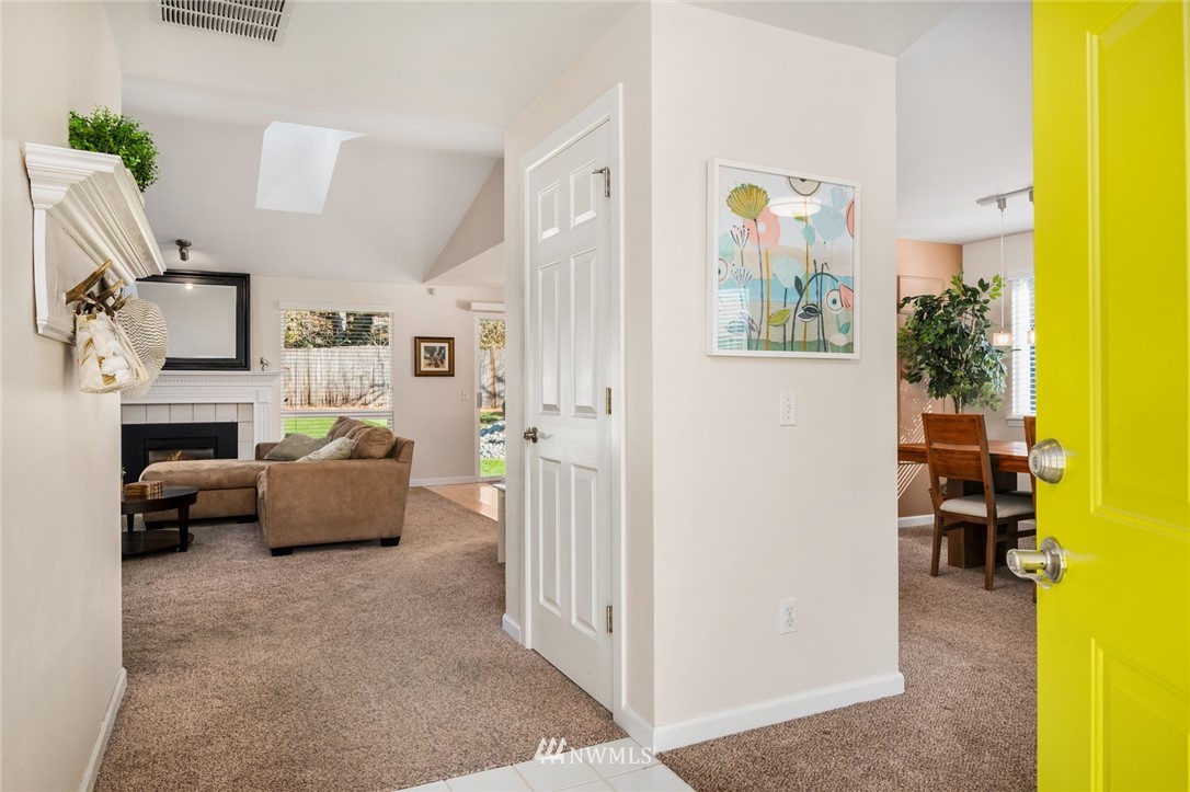 22421 15th Place West Bothell, WA 98021 - Photo 3 of 25