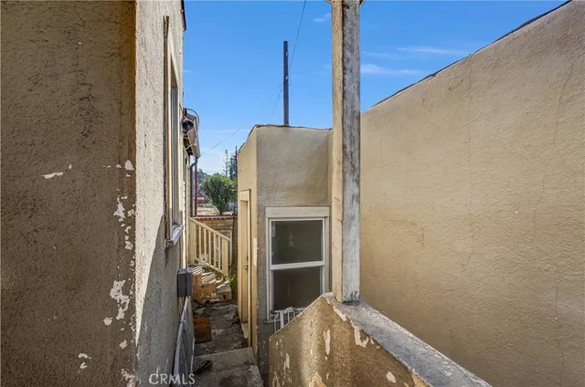 a view of an entryway