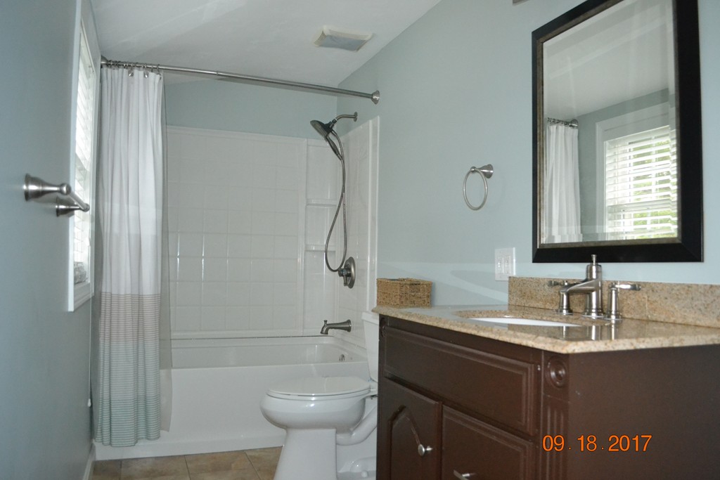 8 Davis Road Hudson, MA 01749 - Photo 18 of 21