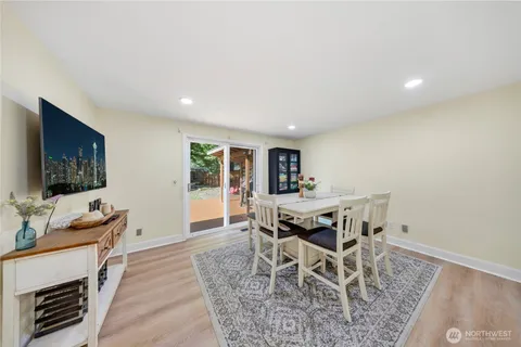 $599,950 | 31911 42nd Avenue Southwest, Federal Way, WA 98023