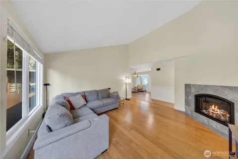 $599,950 | 31911 42nd Avenue Southwest, Federal Way, WA 98023