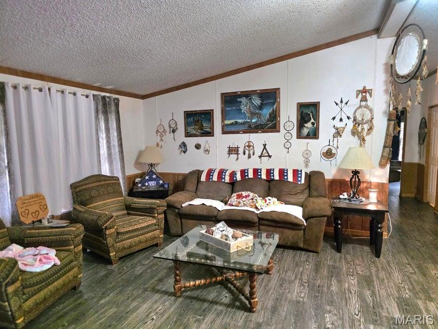 19526 McColgin Road Raymondville, MO 65555 - Photo 3 of 25