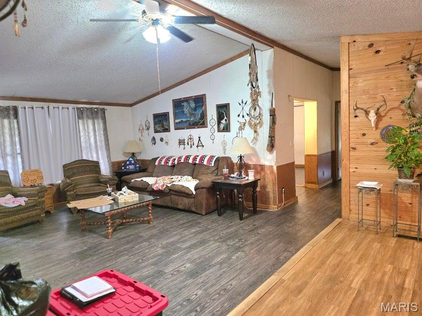 19526 McColgin Road Raymondville, MO 65555 - Photo 4 of 25