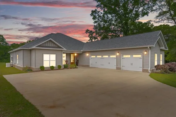$549,900 | 1207 County Road 1, Daleville, AL 36322