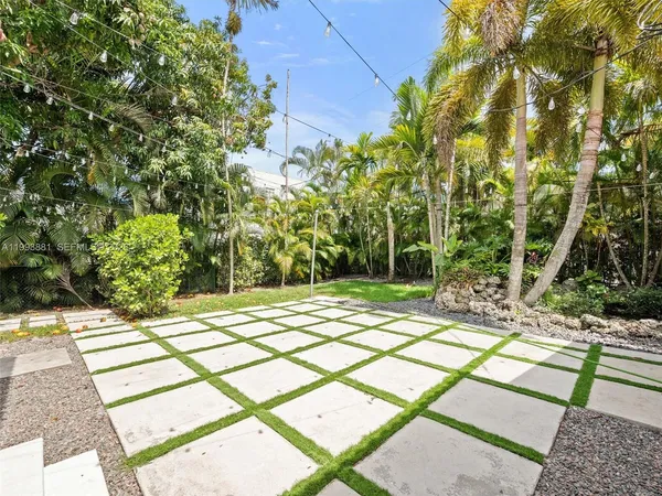 $6,750 | 314 Romano Avenue, Coral Gables, FL 33134