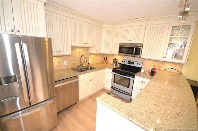 $314,900 | 5678 Southeast Riverboat Drive, Unit 129, Stuart, FL 34997