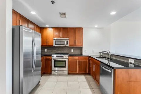$685,000 | 800 Jackson Street, Unit PH12, Hoboken, NJ 07030