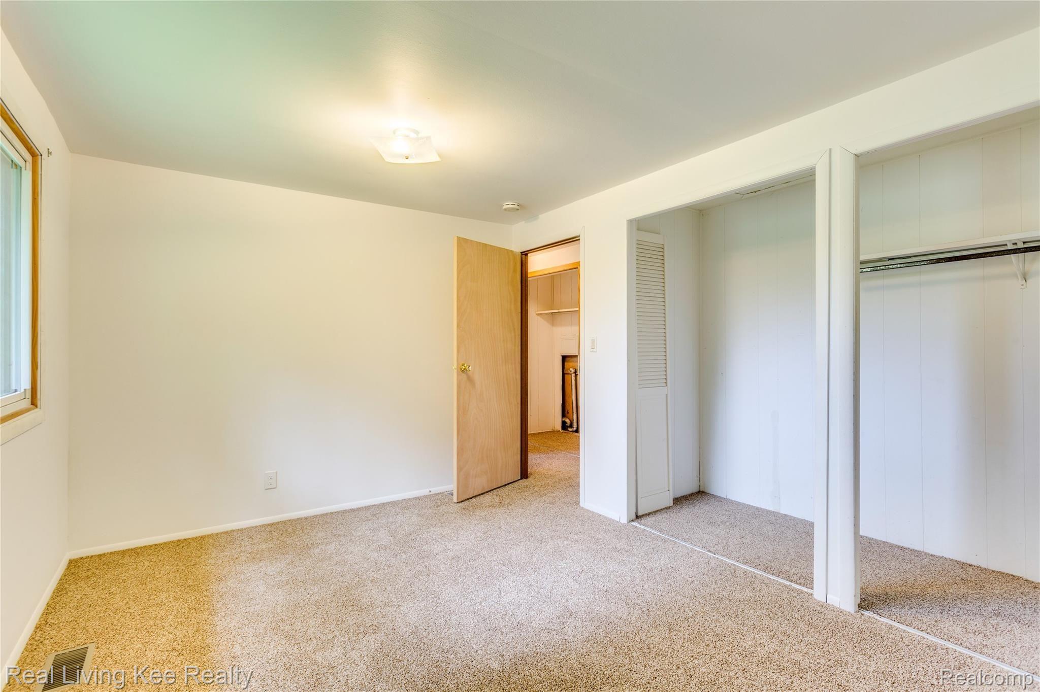 14393 Speaker Road Yale, MI 48097 - Photo 21 of 37 14384 Speaker Rd (35 of 36).jpg