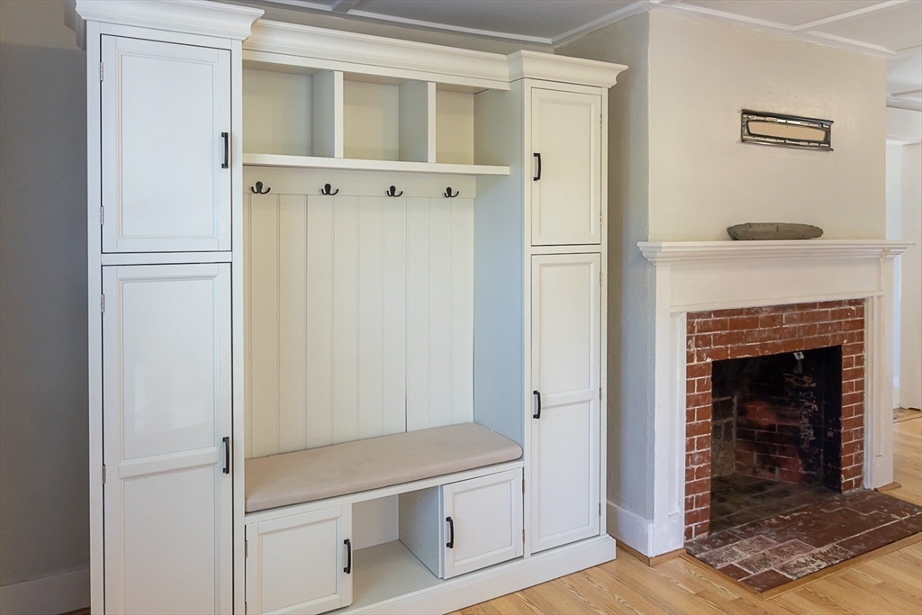 24 Belvidere Road Haverhill, MA 01830 - Photo 10 of 39 Gallery Image 10
