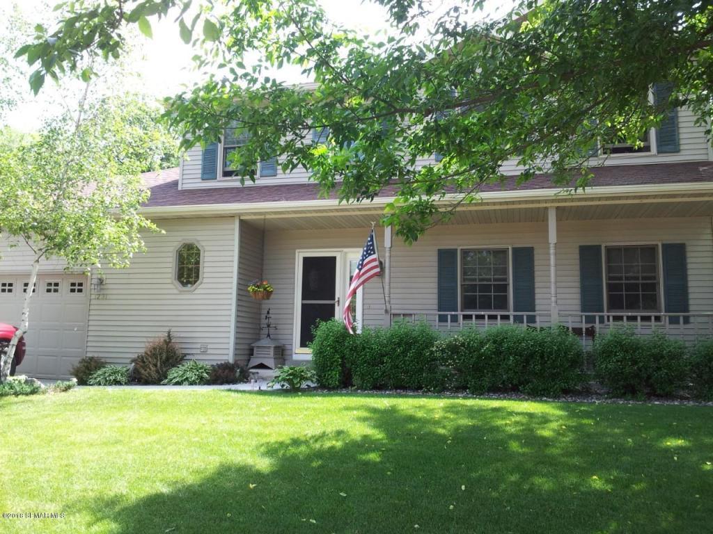 1231 Baird Lane Northeast Rochester, MN 55906 - Photo 30 of 35