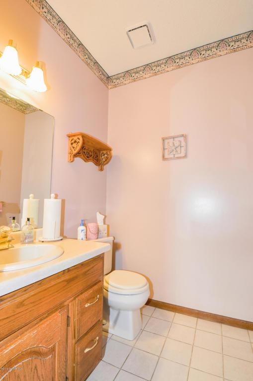 1231 Baird Lane Northeast Rochester, MN 55906 - Photo 10 of 35