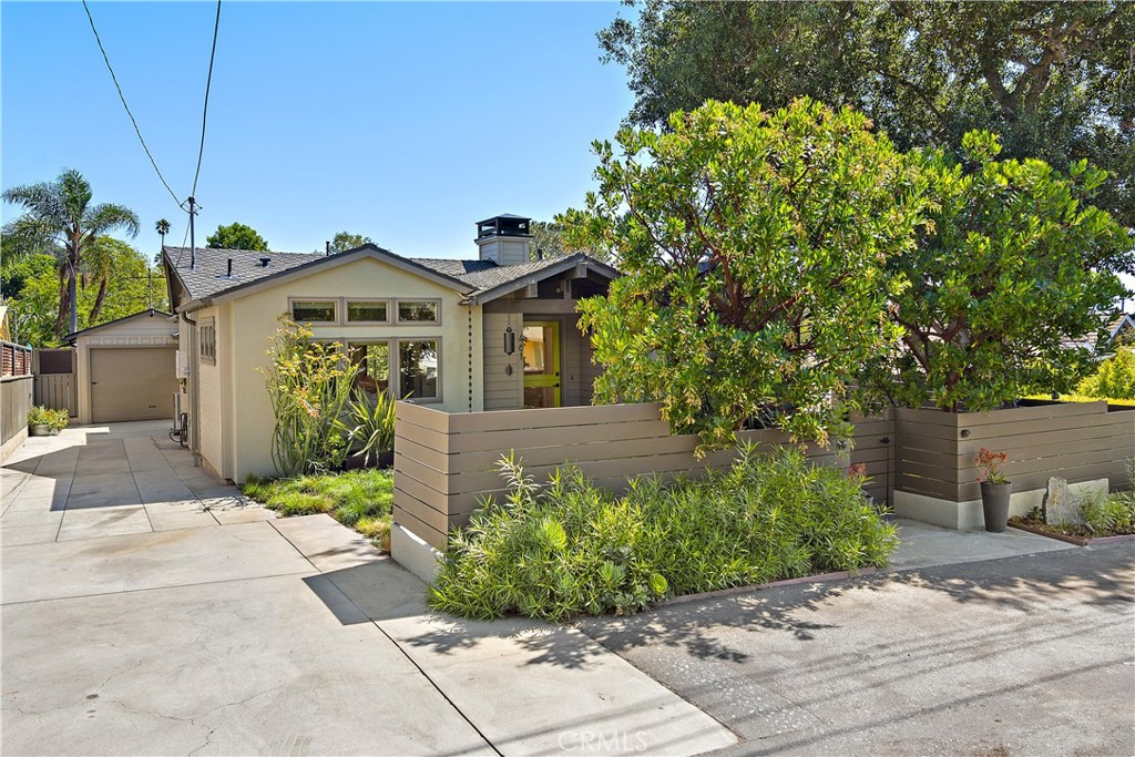 461 Shadow Lane Laguna Beach, CA 92651 - Photo 43 of 54 a front view of a house with garden